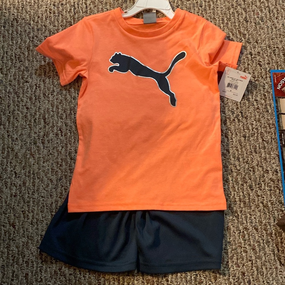 Puma Shirt/Shorts Set